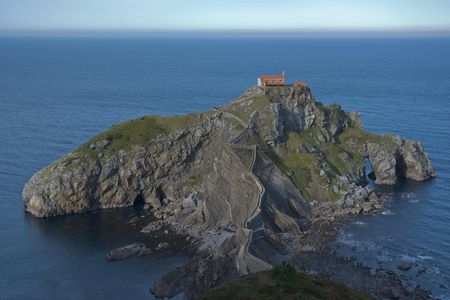 San Juan de Gaztelugatxe guided tour from Bilbao