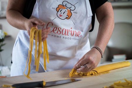 Lunch or dinner and cooking show at a Cesarina's house in Bologna