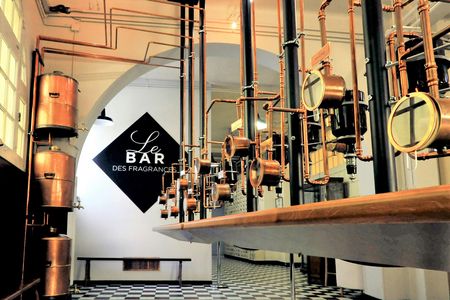 Perfume Workshop at Bar des Fragrances Molinard Grasse
