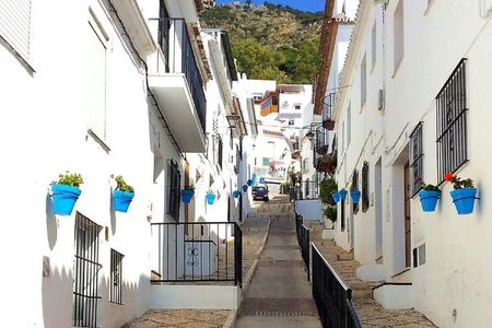 Mijas group walking tour