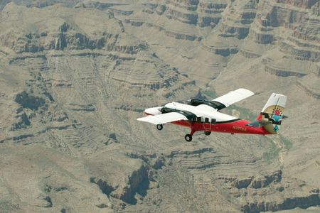 Grand Discovery scenic flight and Hummer tour in the Grand Canyon