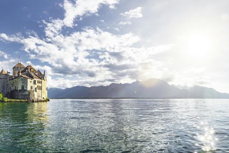 Chaplin, Montreux and Chillon castle winter tour