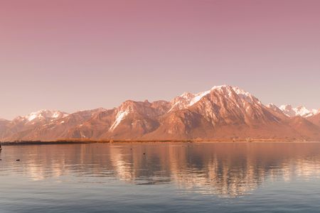 Winter tour to Chaplin, Montreux and Chillon Castle from Lausanne by bus