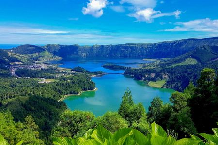 Azores private tour in 4x4 vehicle from Ponta Delgada