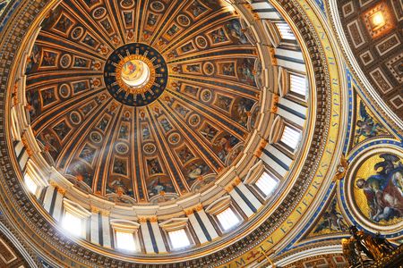 St. Peter’s Dome climb with guided tour of the Basilica and Papal Crypts