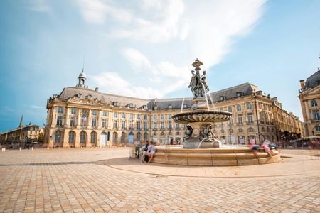 Private walking tour of Bordeaux