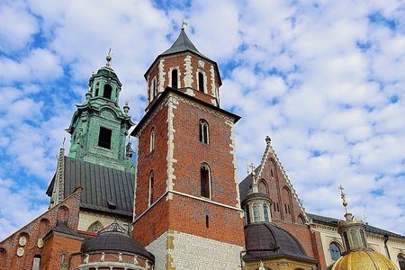 All inclusive Wawel Castle skip-the-line tour