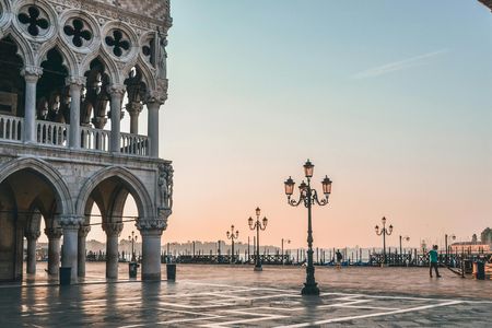 Self-guided Discovery Walk in Venice's Castello and San Marco