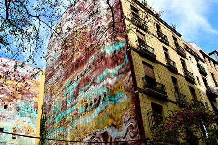 Discovery Game Barcelona’s Old Town secret alleys and ruins