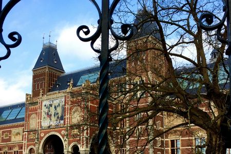 Self-guided Discovery Walk in Amsterdam’s De Pijp outdoor arts and culture