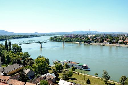Excursion to the Danube bend from Budapest