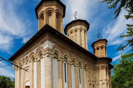 Private half-day trip to Snagov Monastery and Mogosoaia Palace