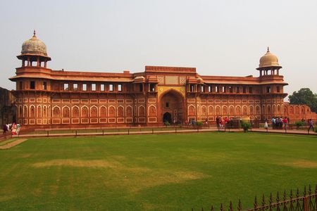 Taj Mahal and Agra Fort half-day private tour