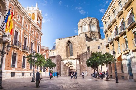 Historic Valencia walking tour