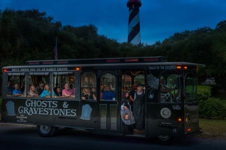 St. Augustine ghosts and gravestones tour