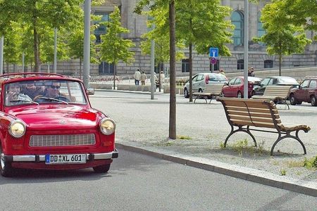 Berlin XXL 2-hour Trabi safari