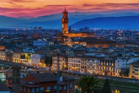 Walking food tour in Florence