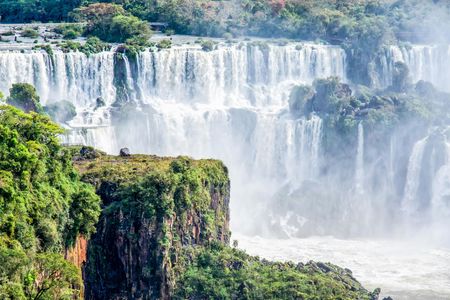 Iguassu Falls Argentina side guided excursion