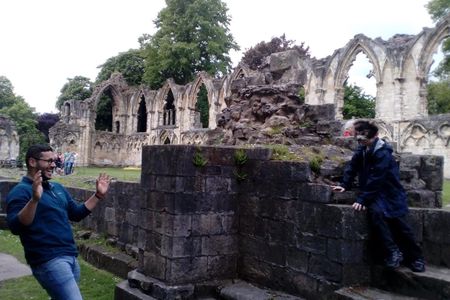 Harry Potter walking tour with games and quizzes