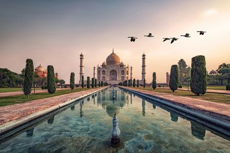 Taj Mahal and Agra Fort private day tour by train from Delhi