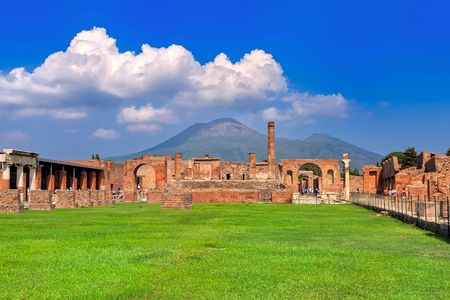 Skip-the-Line Ticket and Guided Tour of Pompeii
