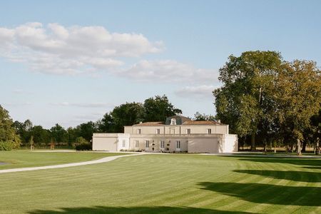 Wine Experience Afternoon in Margaux from Bordeaux