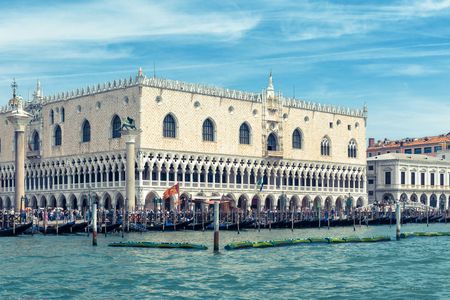Highlights of Venice walking tour with Doge's Palace and Saint Mark's Basilica