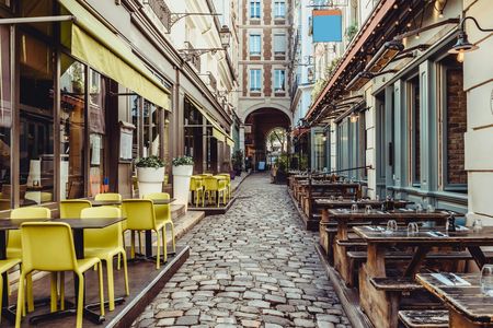 Walking tour of Saint-Germain-des-Prés neighborhood