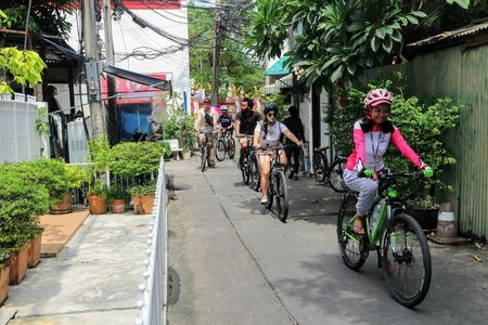 Bike and Canal boat tour of Bangkok with lunch