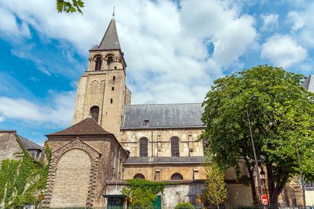 Private tour of Saint Germain neighborhood