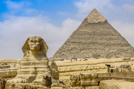 Discover Cairo from Hurghada with lunch
