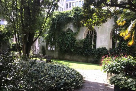 Secret gardens of London