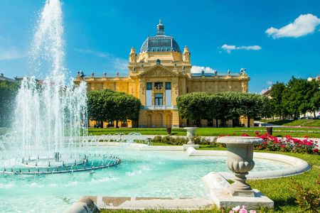 Private Zagreb sightseeing tour from Ljubljana