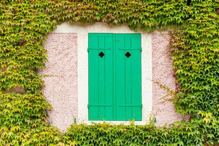 Half-Day Guided Tour of Monet's House in Giverny from Paris