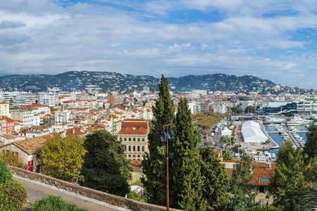 Private half day trip to Antibes from Cannes port