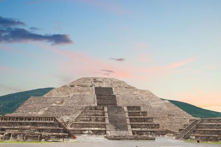 Teotihuacan private tour