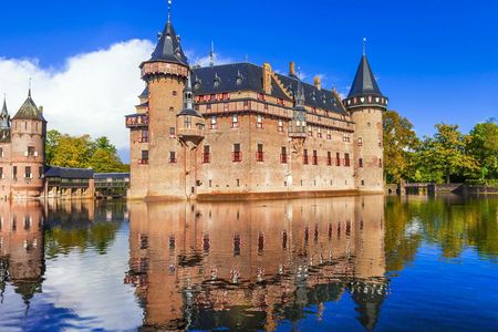 Private day trip to the Dutch castles from Amsterdam