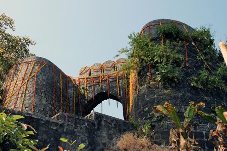 Full-day private tour of Sinhagad Fort and Khadakwasla from Pune