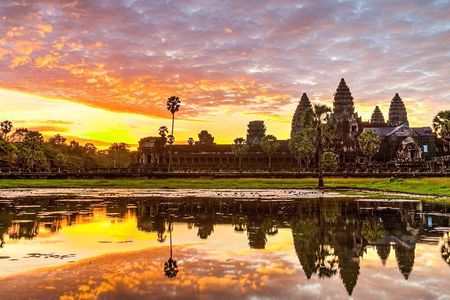 Full-day Angkor Temple and sunset viewing tour