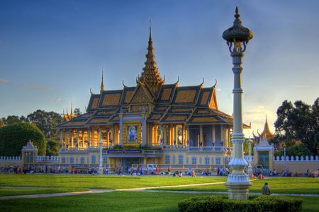 Full-day Phnompenh capital sightseeing tour