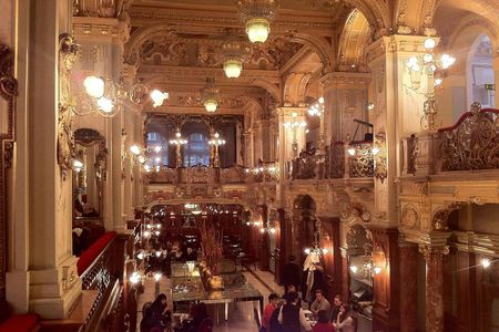Café Wandering tour: An Excursion through Budapest’s Belle Epoque
