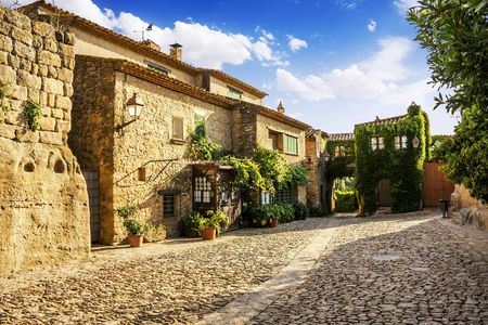 Costa Brava Medieval tour