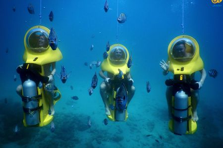 Aquafari underwater scooter tour
