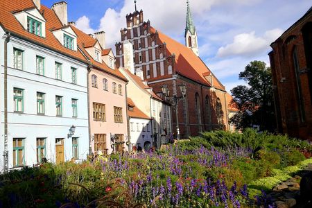 Self-guided discovery walk in Riga - the essential old town and its secrets