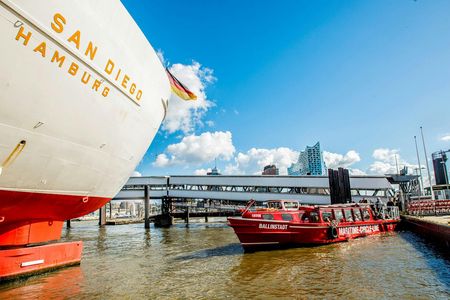 Hop-on hop-off harbor tour with Museum Ship Cap San Diego ticket