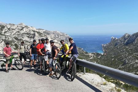 Road bike rental for Calanques National Park and Marseille