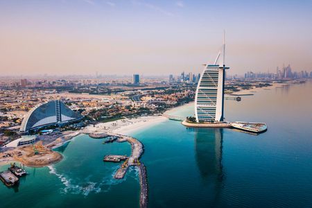 Dubai city tour with lunch at Burj Al Arab