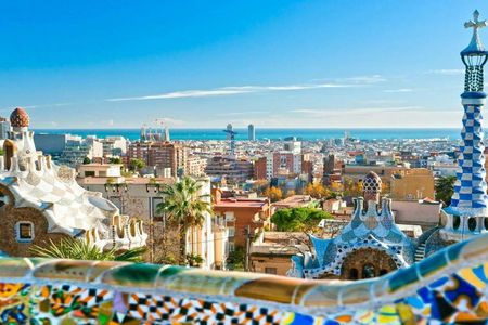 Sagrada Familia, Park Guell and and Old Town tour