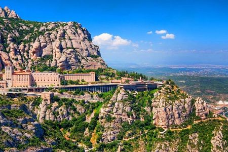 Barcelona Sagrada Familia and Montserrat small-group tour
