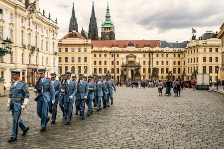 Introductory tour of Prague Castle with skip-the-line ticket